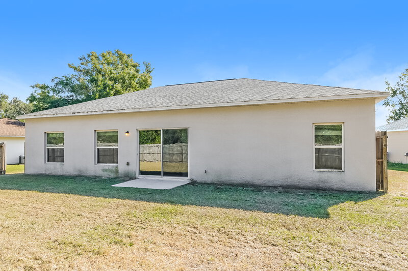 1,845/Mo, 628 Bayport Dr Kissimmee, FL 34758 Rear View