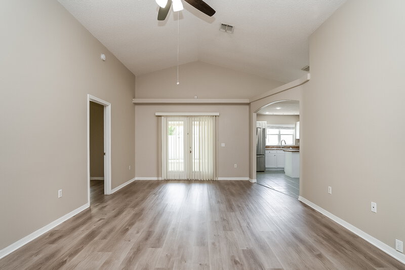 2,135/Mo, 2970 Cool Breeze Cir Saint Cloud, FL 34769 Living Room View 2