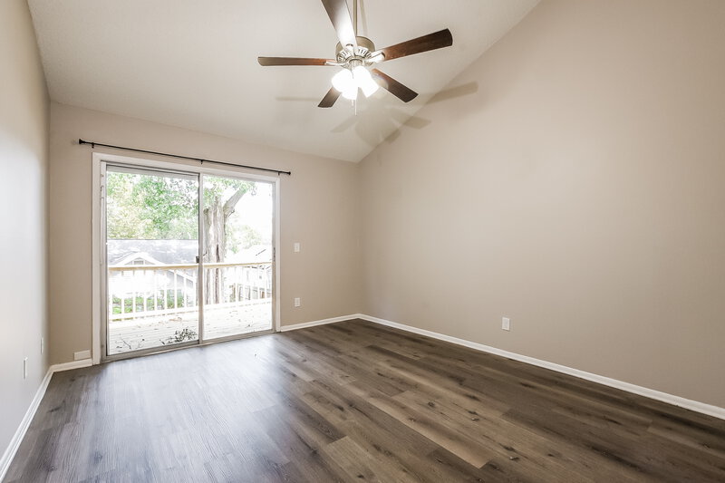 1,915/Mo, 1275 Pin Oak Dr Apopka, FL 32703 Main Bedroom View