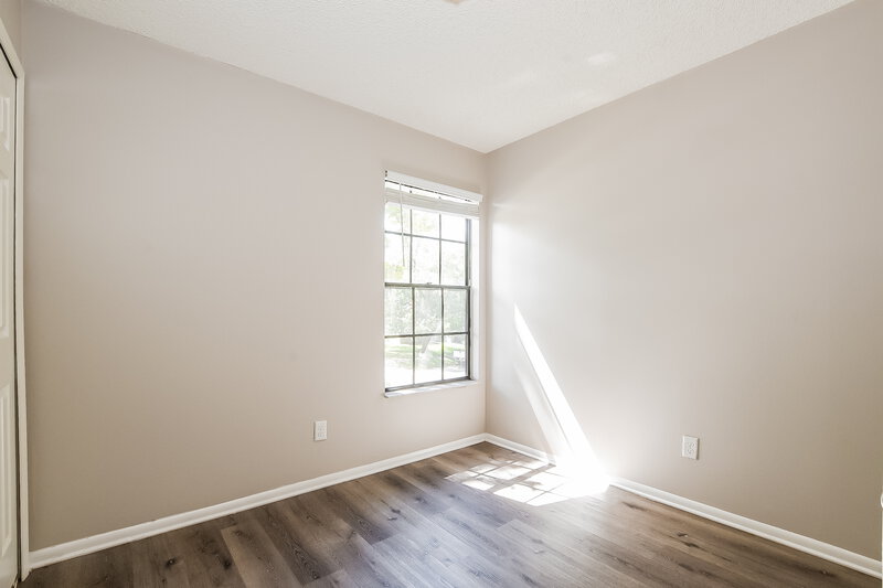 1,915/Mo, 1275 Pin Oak Dr Apopka, FL 32703 Bedroom View 3