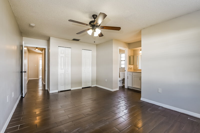 1,935/Mo, 503 Firewood Ave Eustis, FL 32726 Main Bedroom View 2