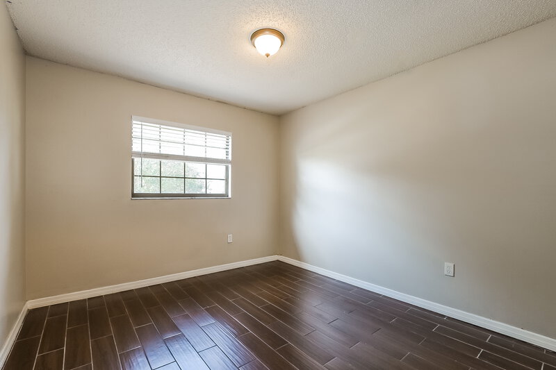 1,935/Mo, 503 Firewood Ave Eustis, FL 32726 Bedroom View