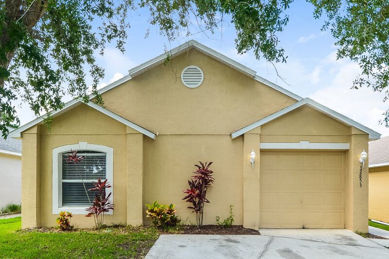 2,250/Mo, 12853 Parkbury Dr Orlando, FL 32828 External View