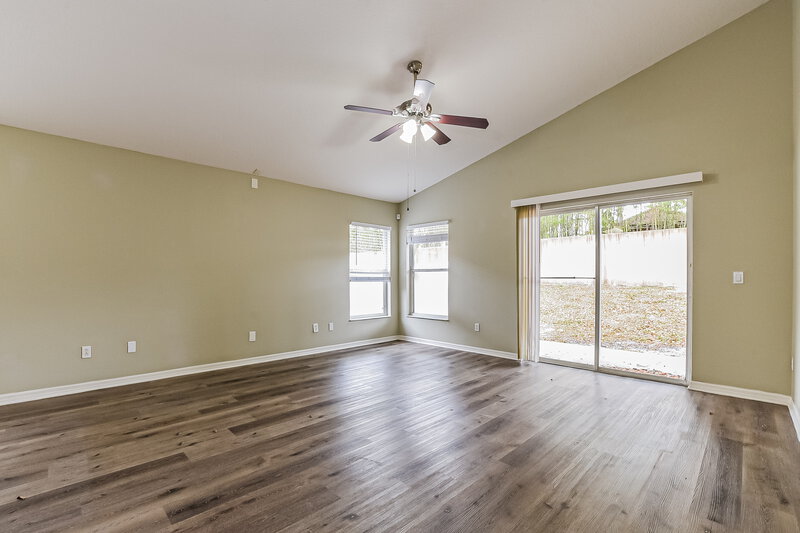 2,505/Mo, 4654 Park Eden Cir Orlando, FL 32810 Living Room View