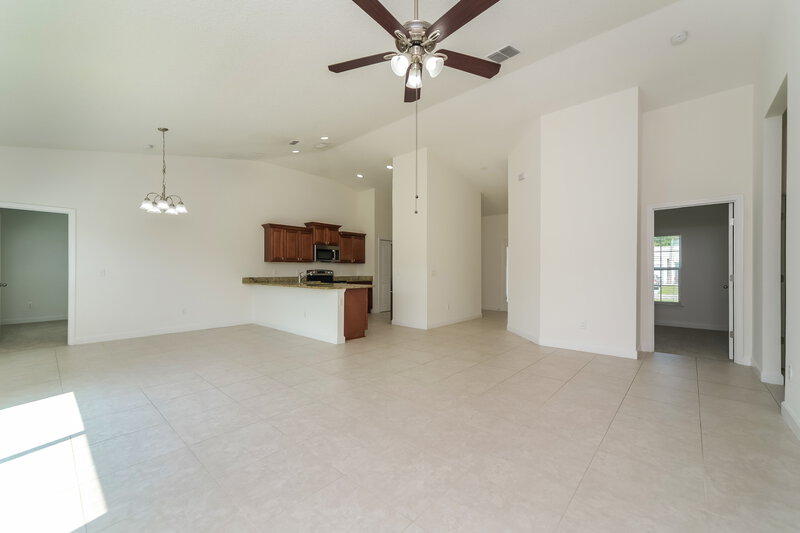 2,005/Mo, 839 Valnera Ct Kissimmee, FL 34758 Living Room View 2