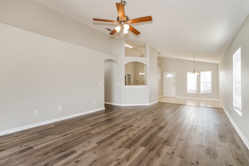 2,135/Mo, 2613 Deck Ave Kissimmee, FL 34743 Living Room View 2