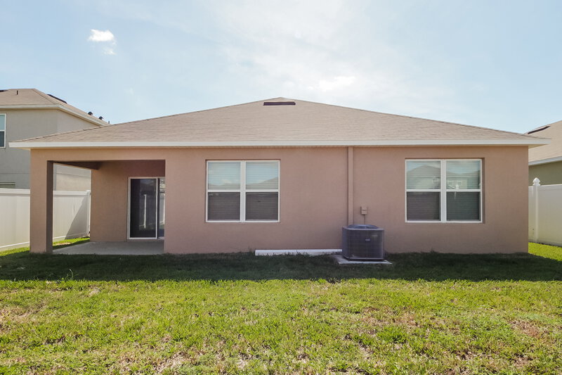 2,625/Mo, 16153 Yelloweyed Dr Clermont, FL 34714 Rear View