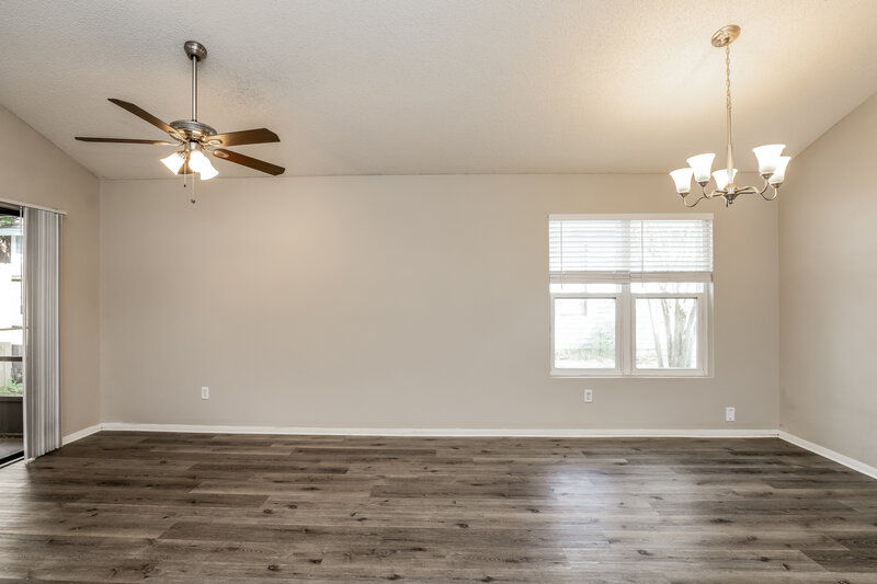 2,510/Mo, 585 Conure St Apopka, FL 32712 Dining Room View