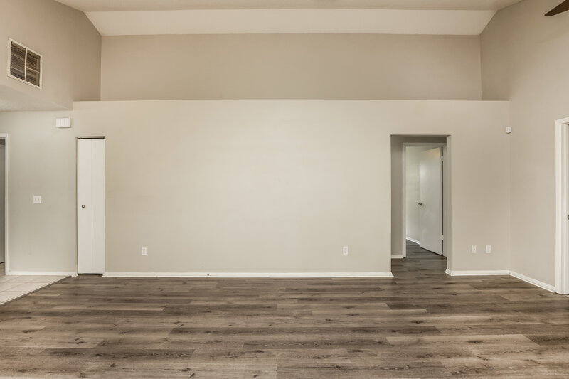 2,510/Mo, 585 Conure St Apopka, FL 32712 Family Room View