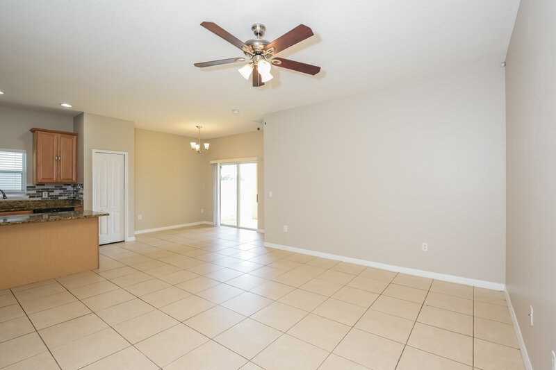 2,180/Mo, 3161 Dasha Palm Dr Kissimmee, FL 34744 Living Room View 2