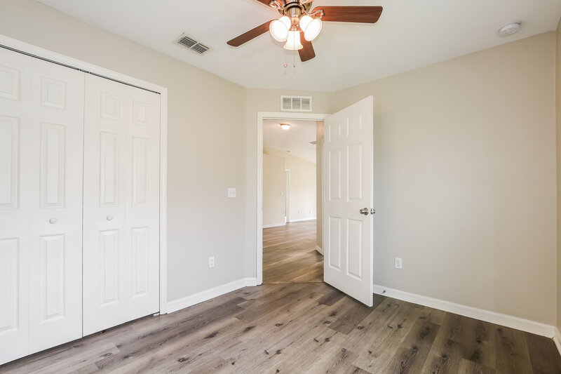 2,040/Mo, 125 Cataldo Way Groveland, FL 34736 Bedroom View 3