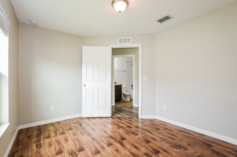 2,040/Mo, 125 Cataldo Way Groveland, FL 34736 Bedroom View 4