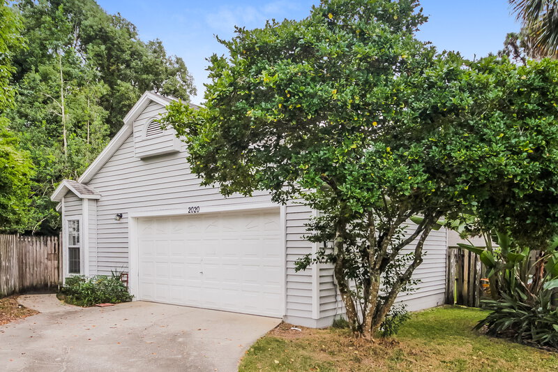 1,810/Mo, 2020 Donnelly Pl Mount Dora, FL 32757 Front View