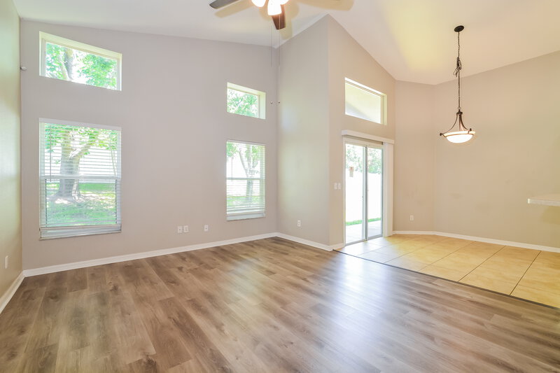 2,765/Mo, 23 Patmore Ash Way Apopka, FL 32703 Living Room View 2