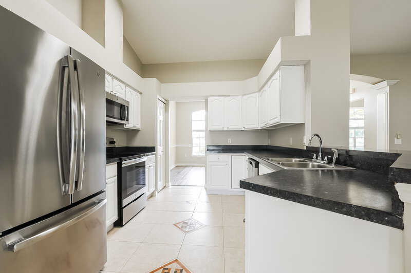 2,785/Mo, 1052 Sadie Lane Winter Garden, FL 34787 Kitchen View