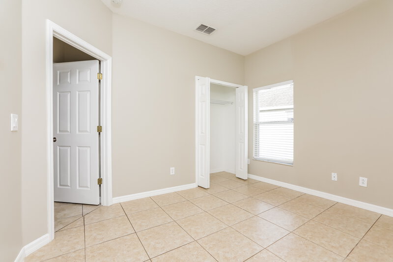 2,390/Mo, 5776 Quinton Way Mount Dora, FL 32757 Bedroom View 4