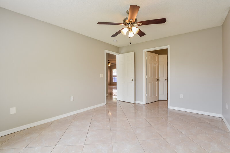 2,120/Mo, 2215 Santa Lucia St Kissimmee, FL 34743 Main Bedroom View 2
