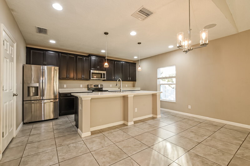 2,020/Mo, 9808 Kinmore Dr Groveland, FL 34736 Dining Room View