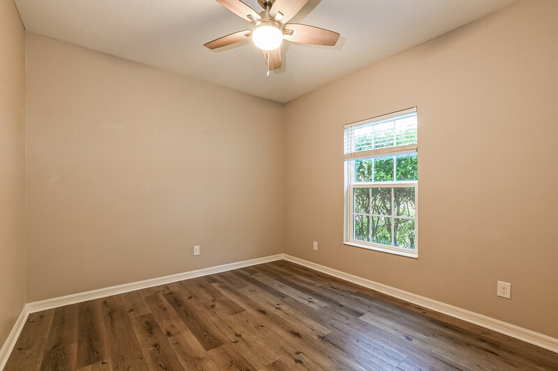 2,020/Mo, 9808 Kinmore Dr Groveland, FL 34736 Bedroom View 4