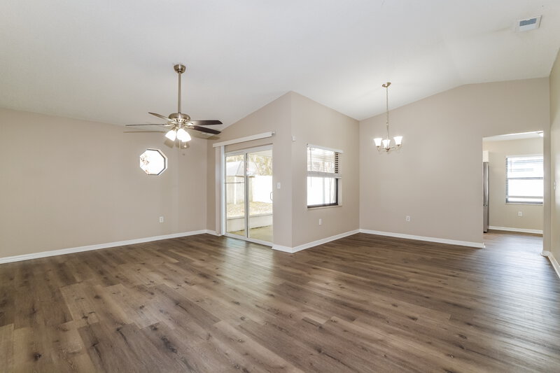 2,150/Mo, 2928 Dana Ln Kissimmee, FL 34744 Dining Room View