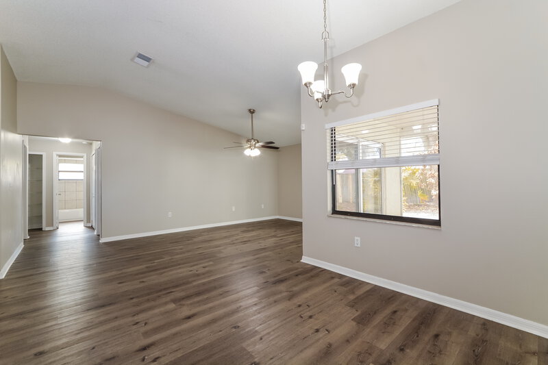 2,150/Mo, 2928 Dana Ln Kissimmee, FL 34744 Dining Room View 2