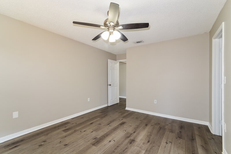 2,150/Mo, 2928 Dana Ln Kissimmee, FL 34744 Main Bedroom View 2