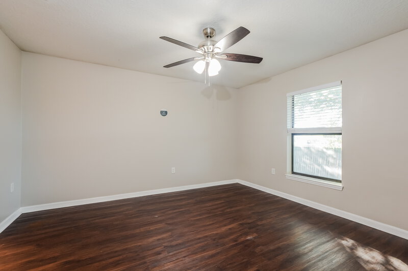 2,690/Mo, 2404 Bexley Dr Tavares, FL 32778 Main Bedroom View