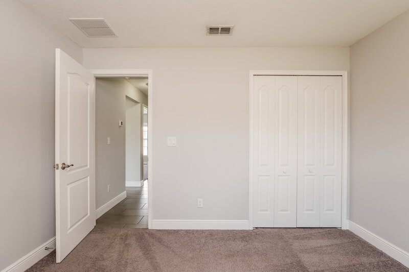 2,400/Mo, 433 Bloomfield Dr Kissimmee, FL 34758 Bedroom View 3