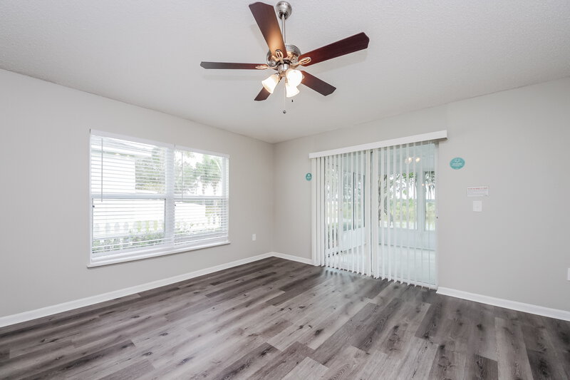 3,110/Mo, 1536 Herring Ln Clermont, FL 34714 Living Room View 3