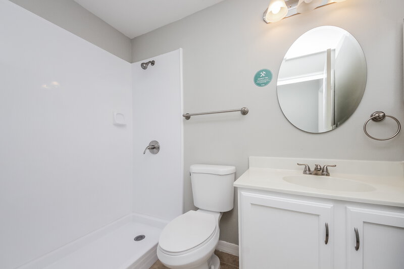 3,110/Mo, 1536 Herring Ln Clermont, FL 34714 Bathroom View