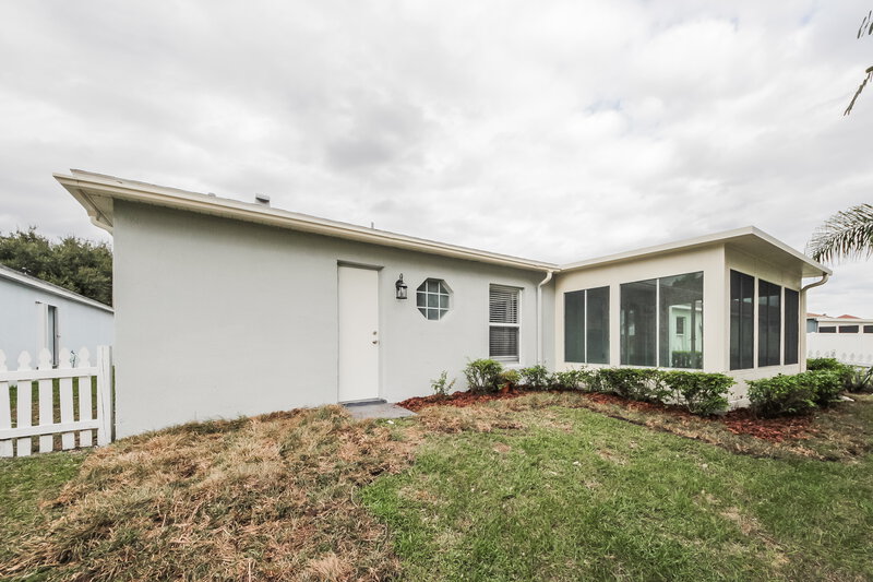 3,110/Mo, 1536 Herring Ln Clermont, FL 34714 Rear View