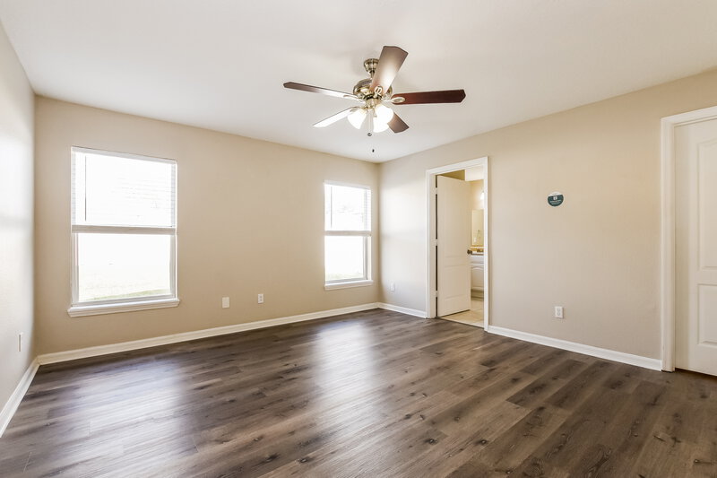 4,110/Mo, 4417 Spring Blossom Dr Kissimmee, FL 34746 Main Bedroom View