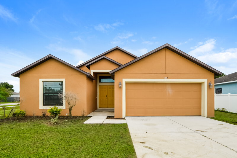 2,070/Mo, 1000 Mardi Gras Drive Kissimmee, FL 34759 External View