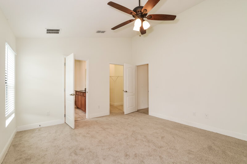 2,070/Mo, 1000 Mardi Gras Drive Kissimmee, FL 34759 Main Bedroom View