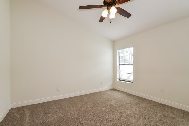 2,070/Mo, 1000 Mardi Gras Drive Kissimmee, FL 34759 Main Bedroom View 2