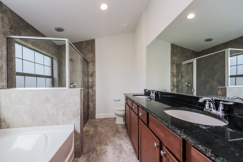 2,005/Mo, 1000 Mardi Gras Drive Kissimmee, FL 34759 Master Bathroom View