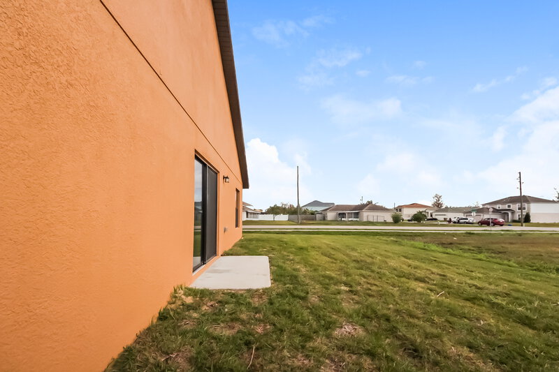 2,005/Mo, 1000 Mardi Gras Drive Kissimmee, FL 34759 Rear View