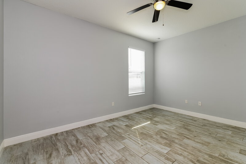 2,940/Mo, 822 Carrousel Lane Kissimmee, FL 34759 Main Bedroom View 2