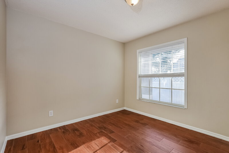 2,140/Mo, 13621 Meadowpark Ave Orlando, FL 32826 Bedroom View 3