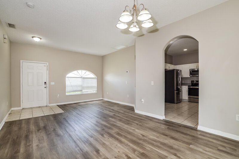 1,800/Mo, 430 Bloomfield Dr Kissimmee, FL 34758 Dining Room View