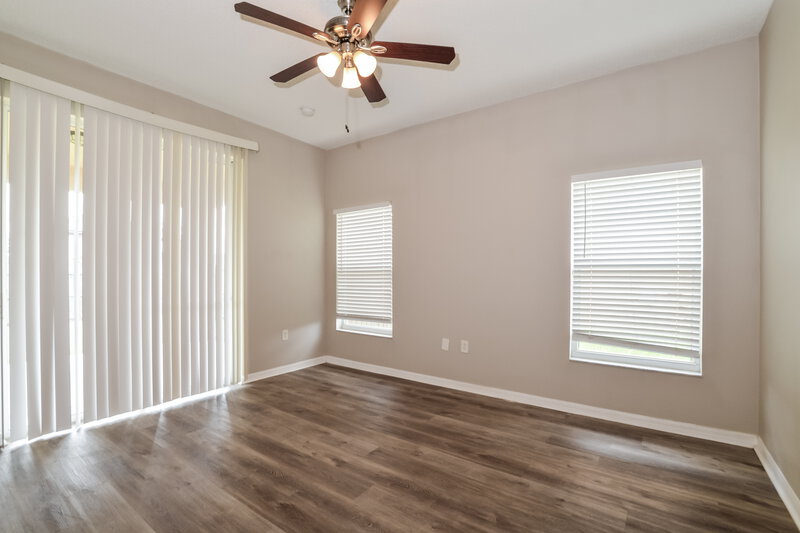 1,800/Mo, 430 Bloomfield Dr Kissimmee, FL 34758 Main Bedroom View