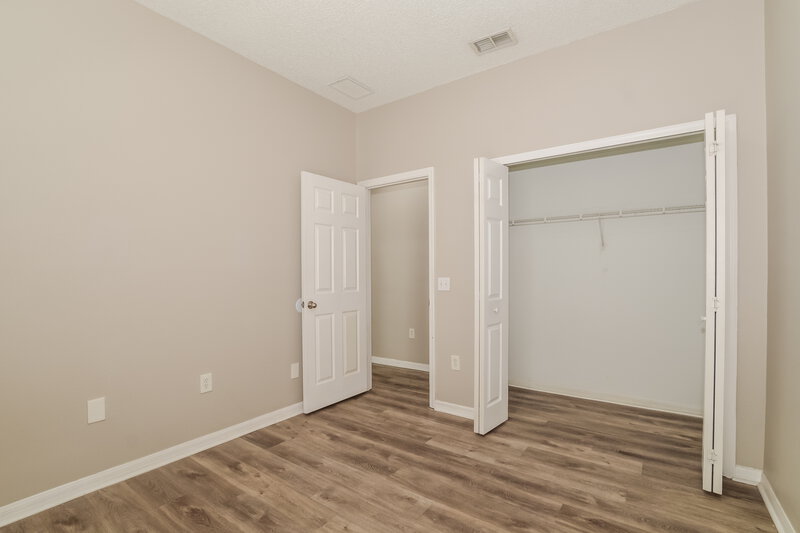 1,800/Mo, 430 Bloomfield Dr Kissimmee, FL 34758 Bedroom View 3