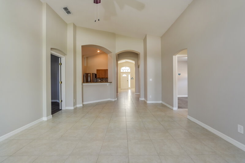 2,520/Mo, 231 Copper Oak Ct Apopka, FL 32703 Living Room View