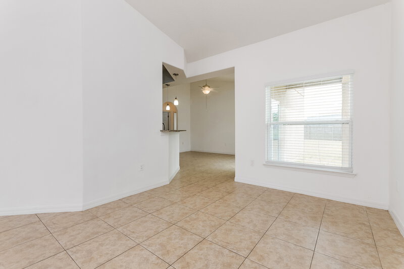 2,690/Mo, 1143 Doncaster Ct Kissimmee, FL 34758 Living Room View