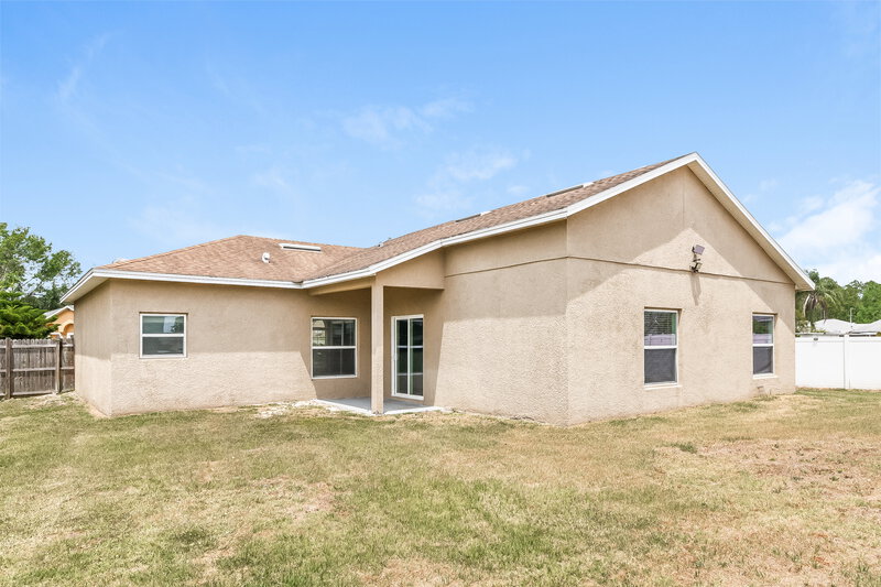 2,690/Mo, 1143 Doncaster Ct Kissimmee, FL 34758 Rear View