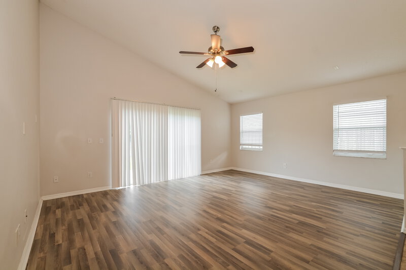 2,770/Mo, 539 Freeman St Longwood, FL 32750 Living Room View 2