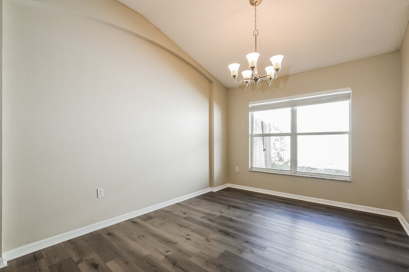 2,180/Mo, 25223 Ironwedge Dr Sorrento, FL 32776 Dining Room View