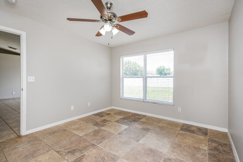 2,095/Mo, 15146 Margaux Dr Clermont, FL 34714 Main Bedroom View 2