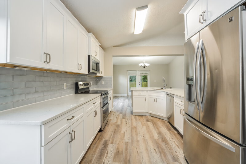 2,795/Mo, 3254 Erskine Dr Orlando, FL 32825 Kitchen View