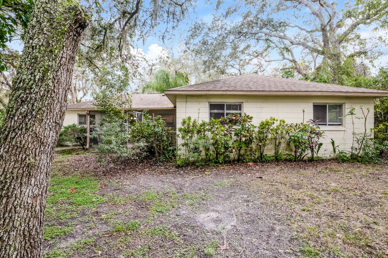 2,315/Mo, 2701 Kinnon Dr Orlando, FL 32817 Rear View